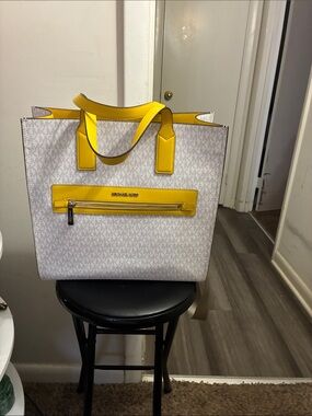 Michael Kors White Signature Tote with Yellow Trim
